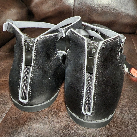 Torrid Black Gladiator Sandals Size 12W - Picture 3 of 5